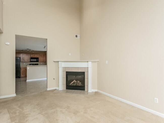 Foto del edificio - 7027 Maple Grove Rd