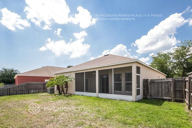 Building Photo - 6731 Monarch Park Dr