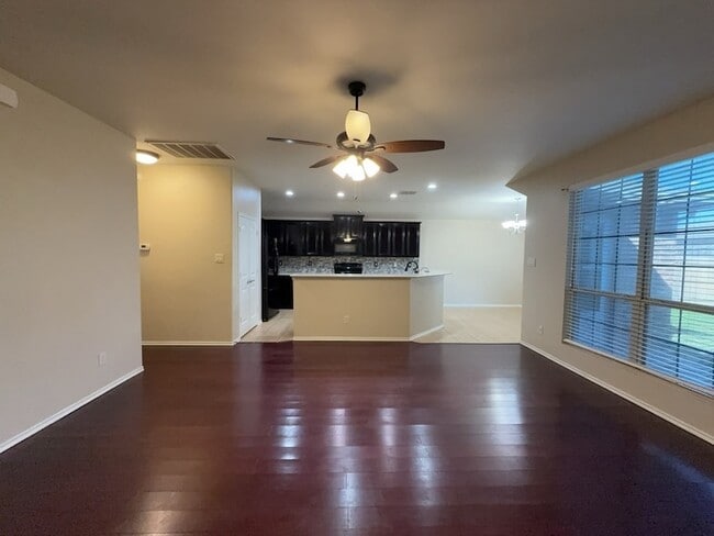 Building Photo - 2333 Cedarwood Dr