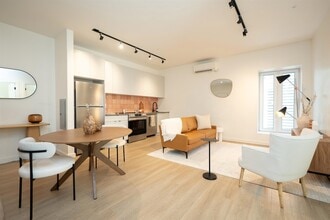 Building Photo - 328 Pacific Ave