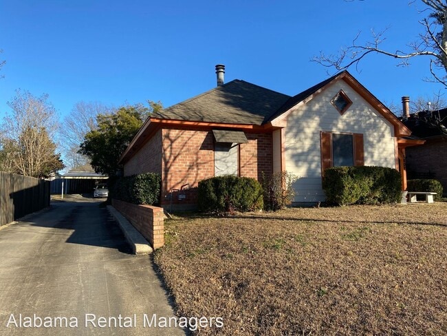 Building Photo - 3 br, 2 bath House - 1607 Salisbury Place