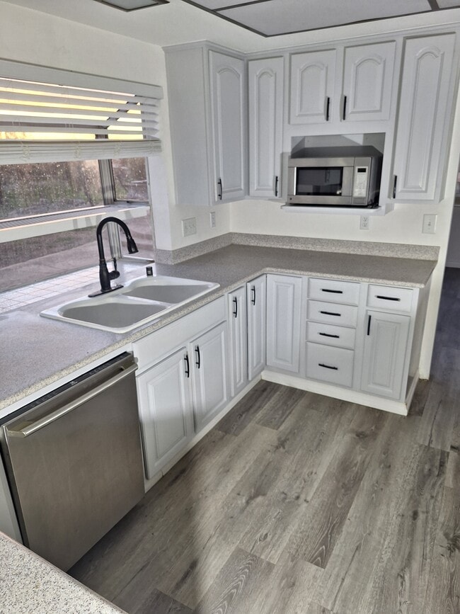 Building Photo - 18333 Harley John Rd