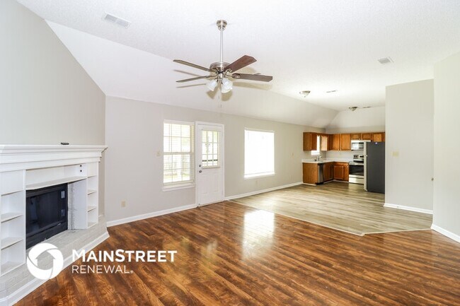 Foto del edificio - 4515 Kings Grant Dr