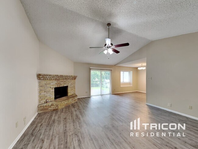 Building Photo - 13923 Flairwood Street San Antonio TX