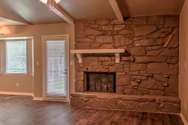 Foto del edificio - Bixby 3 bed 2 bath in Bixby schools