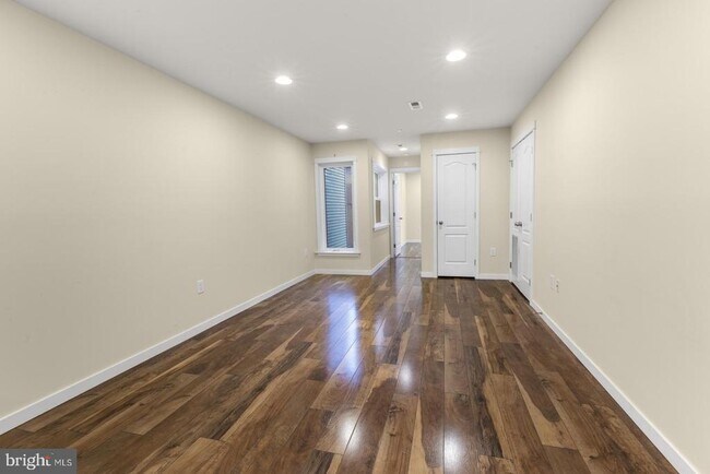 Building Photo - 134 S 46th St