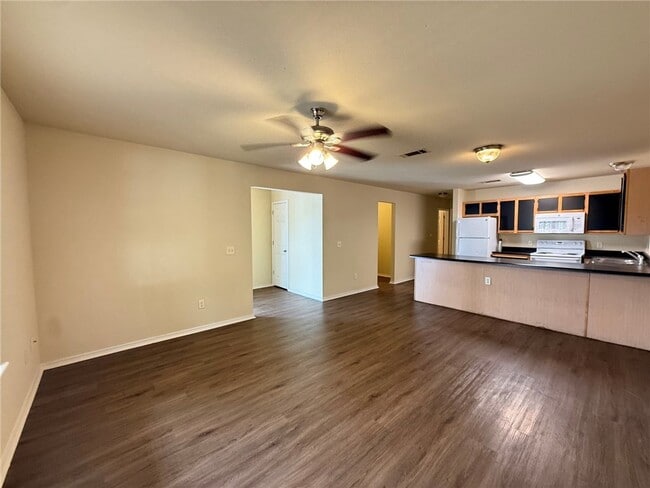 Foto del edificio - 851 W Piedmont Pl