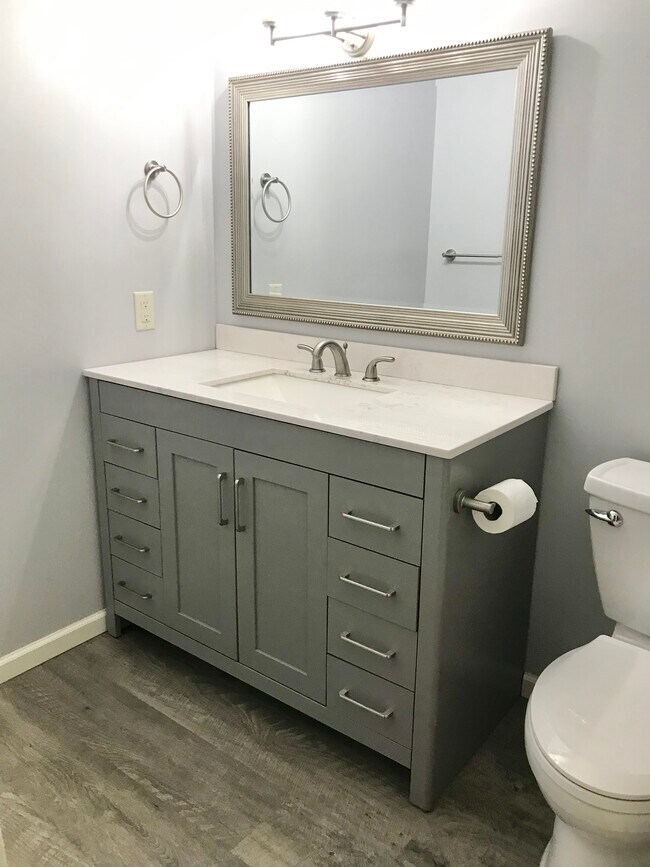 High End Designer Bath - 2B Shady Way