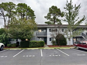Building Photo - 4487 Holly Tree Rd
