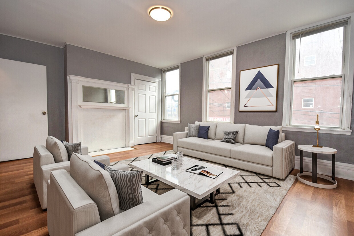 Primary Photo - 375 1/2 Main St