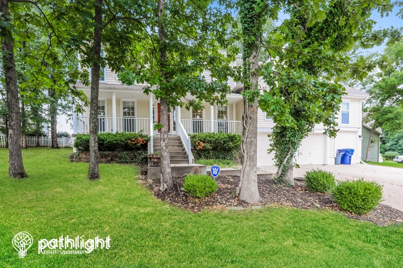 Primary Photo - 413 Highcliffe Dr