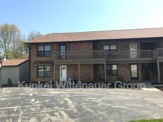 Building Photo - 222 Shoreline Dr