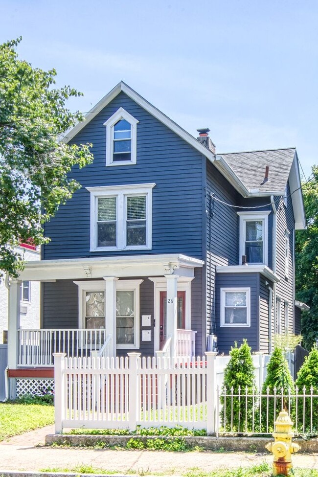 Building Photo - 26 Haviland St