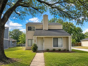 Building Photo - 1406 Lemon Tree Ln