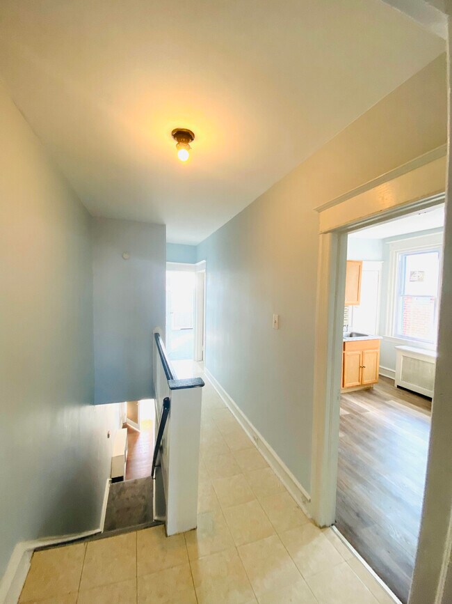 Building Photo - 7124 Ditman St