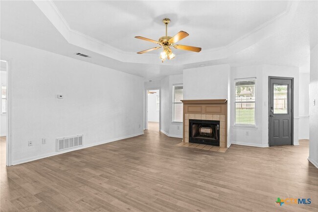 Foto del edificio - 3807 Water Oak Dr