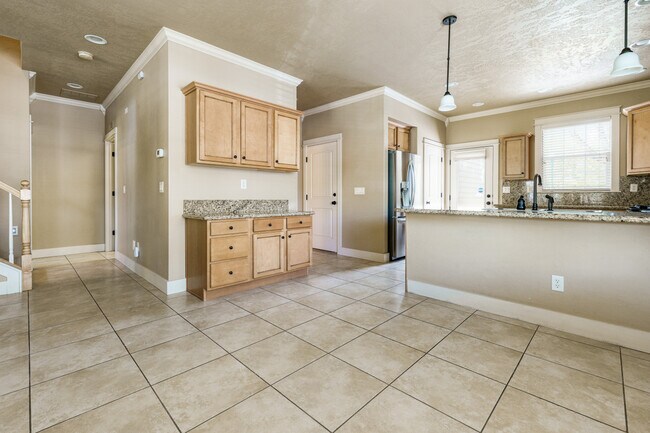 Foto del edificio - 994 E Winding Creek Dr