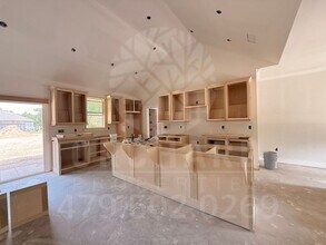 Building Photo - 17 Dunkeld Dr