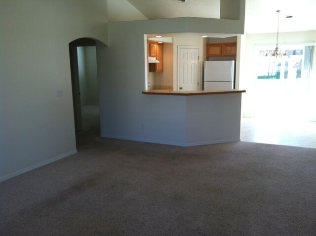 Foto del edificio - Beautiful 4-Bed Home in Quiet Creekwood Subdivision – High Convenience, Low Stress!