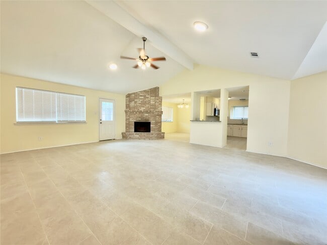 Building Photo - 2607 Olympus Dr