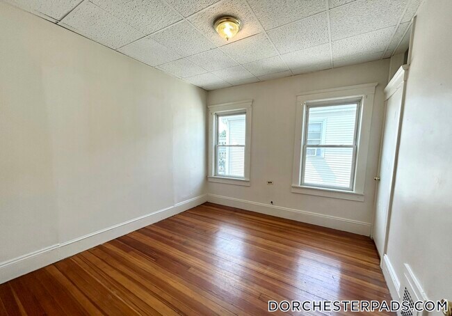 Foto del edificio - 74 Romsey St