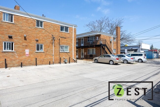 Interior Photo - E Outer Drive Apartments