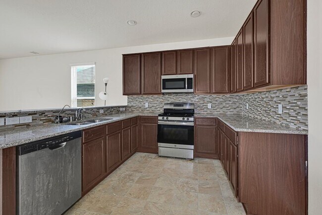 Foto del edificio - 15706 Chestnut Branch Trail