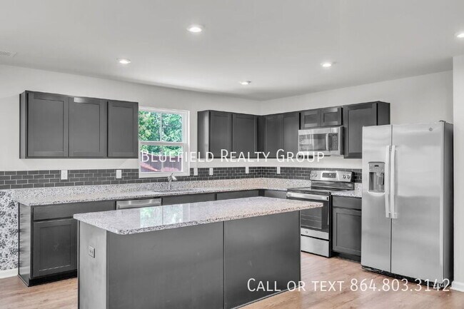 Building Photo - 244 Ingram Ct