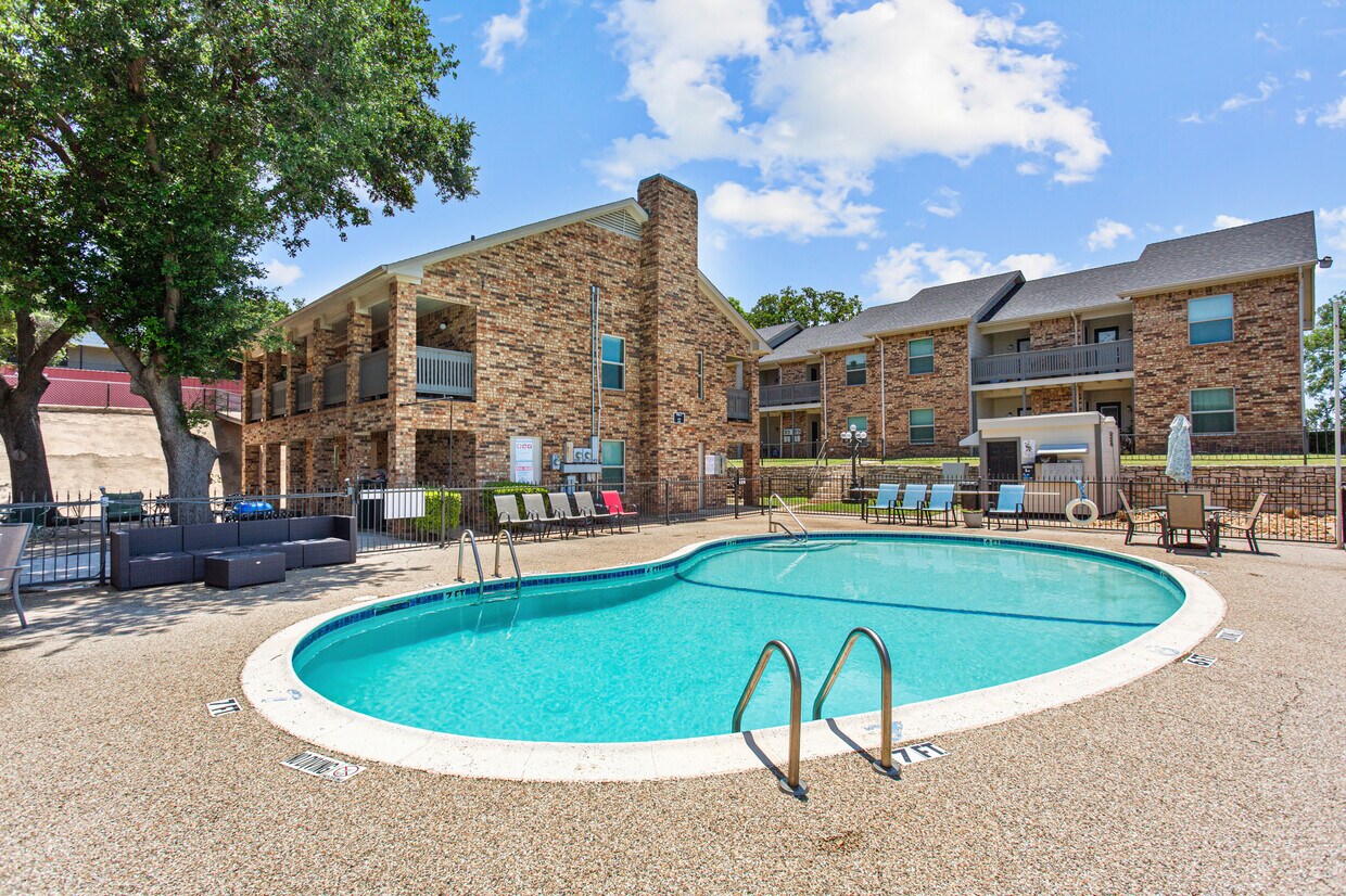 Foto principal - Townlake Apartments