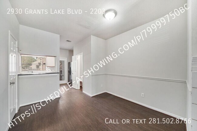 Foto del edificio - 2930 Grants Lake Blvd