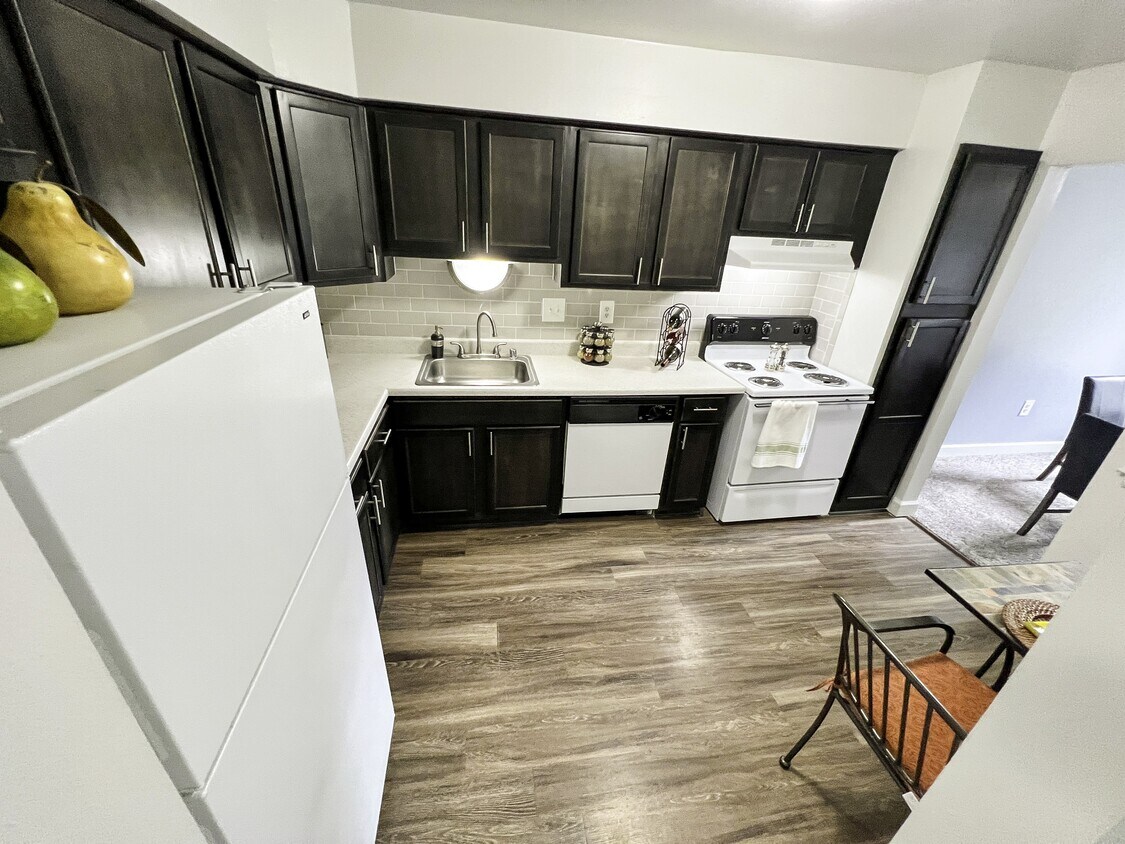 Maple Place Apartments Apartments in Southfield, MI