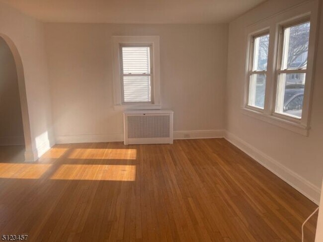 Building Photo - 49 Fairchild Ave