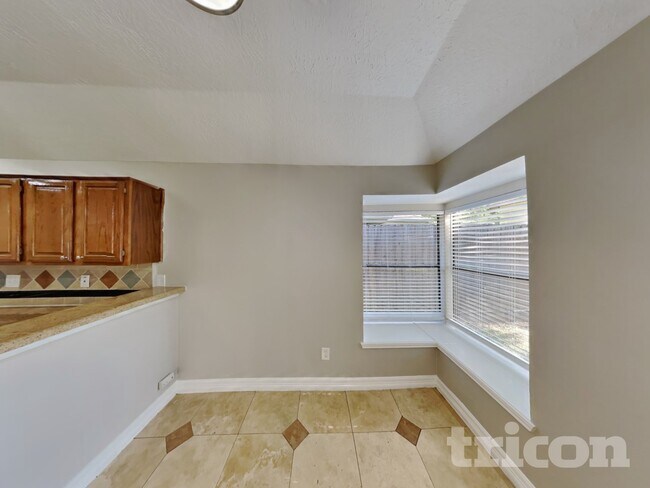 Foto del edificio - 3326 Doherty Pl