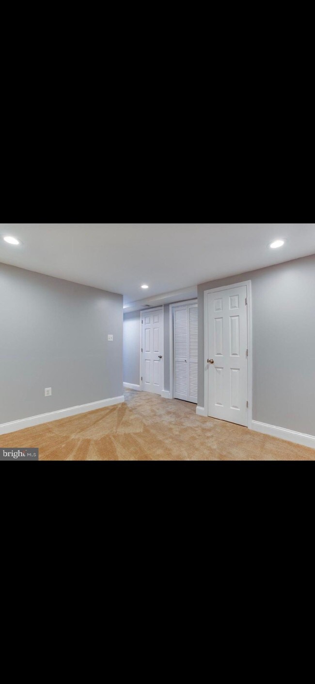 Foto del edificio - 2408 Keating St