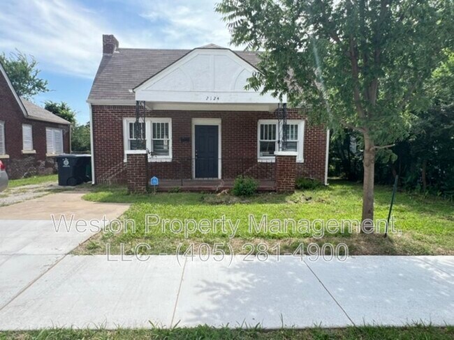 Building Photo - 2124 N Prospect Ave