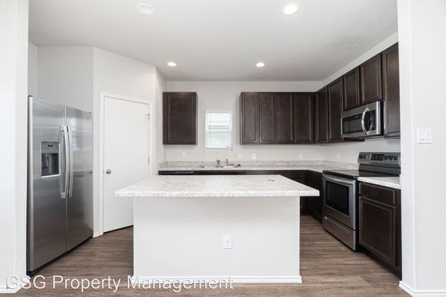 Building Photo - 3 br, 2.5 bath House - 7159 Quarter Moon