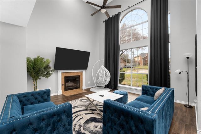 Foto del edificio - 2422 Whispering Cove Cir