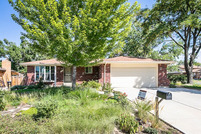 Foto del edificio - 7420 Webster St