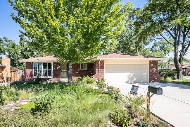 Photo - 7420 Webster St House