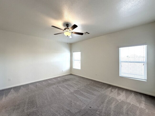 Foto del edificio - STORYBOOK HOMES - WINDMILL CRE