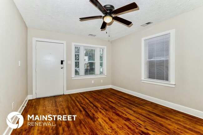 Building Photo - 4313 Hale Ave