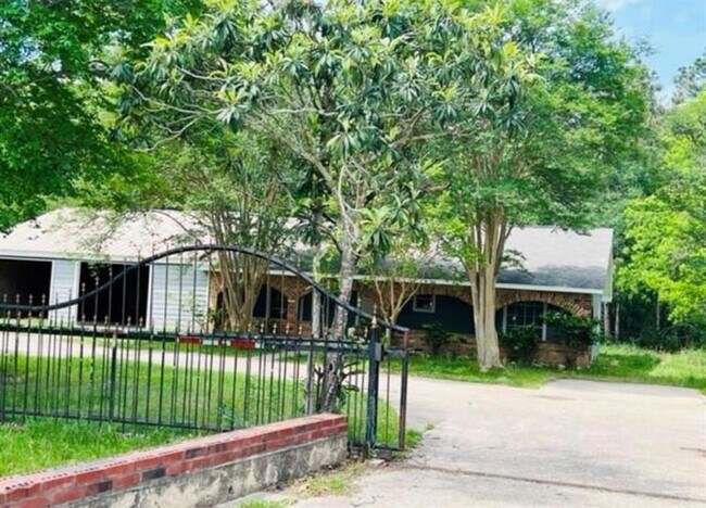 Foto del edificio - 142 County Rd 322