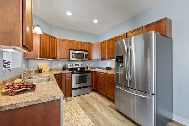 Foto del edificio - 114 W Spring Hill Way