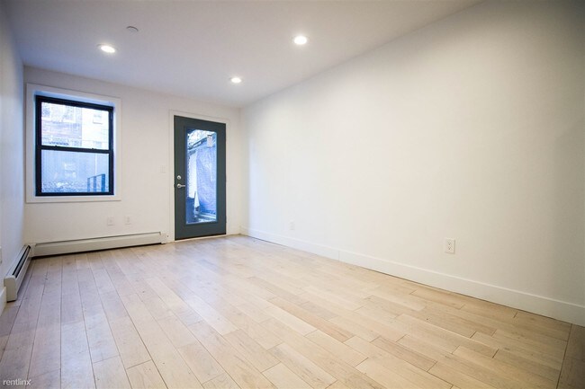 Building Photo - 2 br, 1.5 bath  - 346 Stanhope St