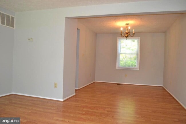 Foto del edificio - 16570 Sioux Ln