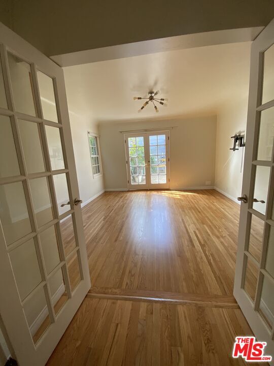 Foto del edificio - 575 N Swarthmore Ave