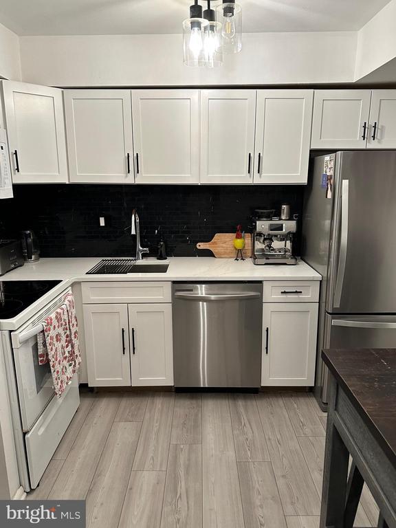 Foto del edificio - 103 Shannon Rd