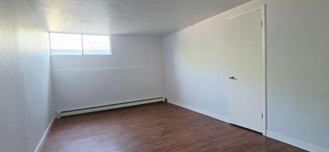 Foto del edificio - 3900.5 W 24th Ave