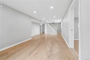 Building Photo - 64 Curwood Ct