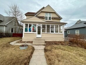 Building Photo - 1720 7th Ave N